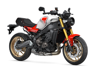 XSR900